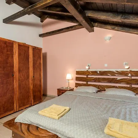 Cozy In With Outdoor Swimming Pool * Ičići